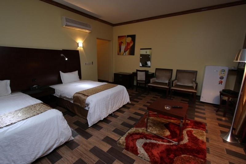 Raoum Inn עראר מראה חיצוני תמונה